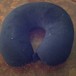 Neck pillow for a plane